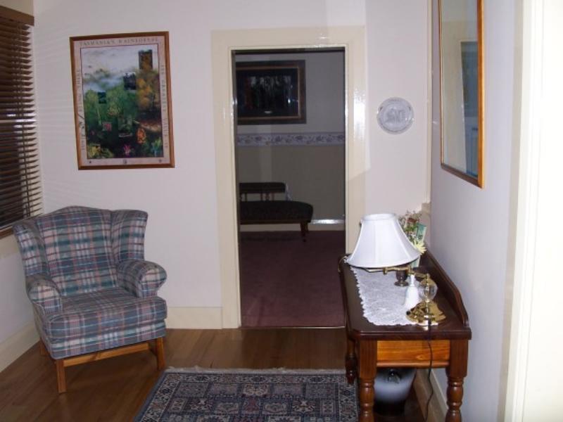 Donalea Bed And Breakfast & Riverview Apartment Castle Forbes Bay Exterior photo